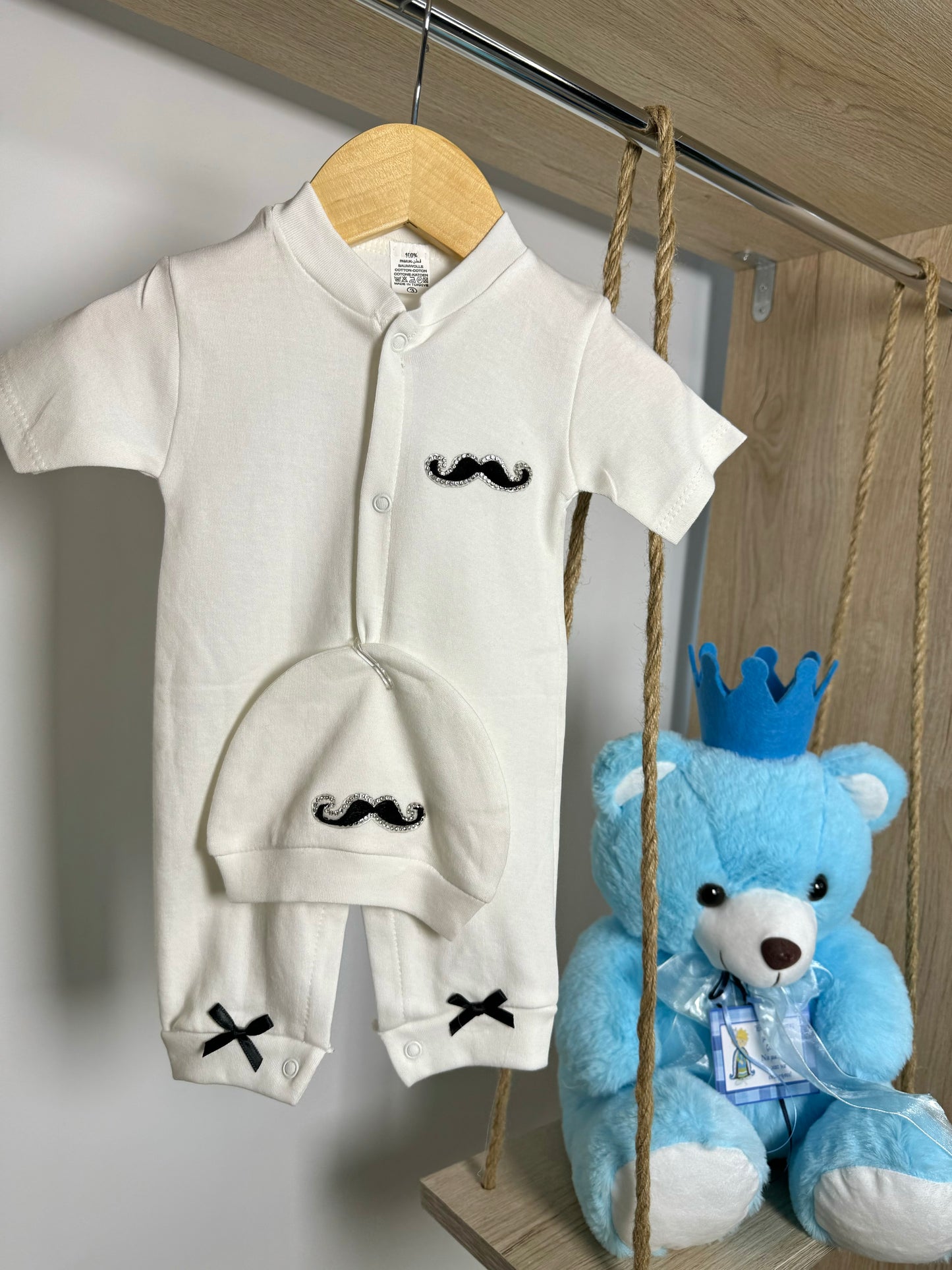 Κορμάκι Μustache